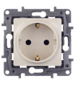 Розетка Legrand Etika встраиваемая слоновая кость (672321)